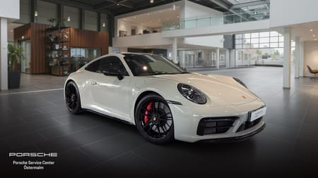 Porsche 911 Carrera 4 GTS