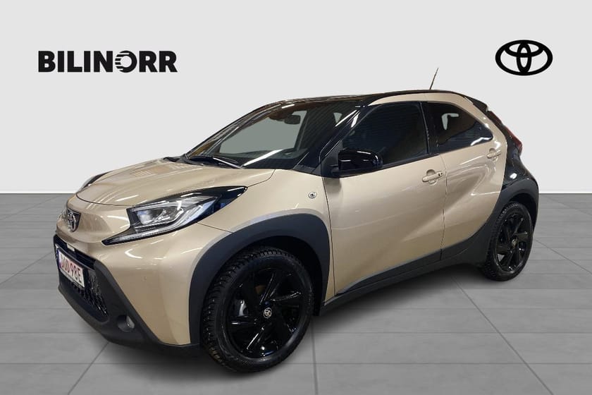 Bild 1 av Toyota Aygo X 1,0 S-CVT PULSE | Vinterhjul