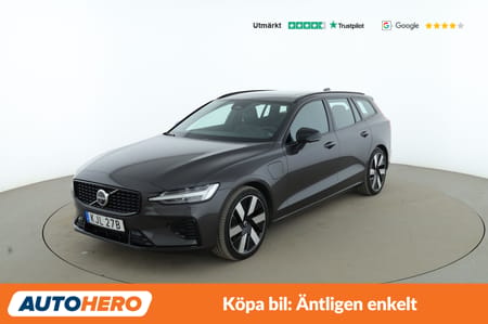 Volvo V60 T6 Recharge Plug-in Hybrid Plus AWD / Panorama, 360, Carplay