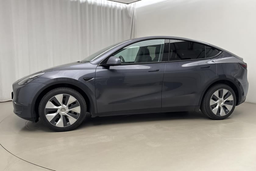 Bild 2 av Tesla Model Y Long Range AWD Dual Motor Värmepump