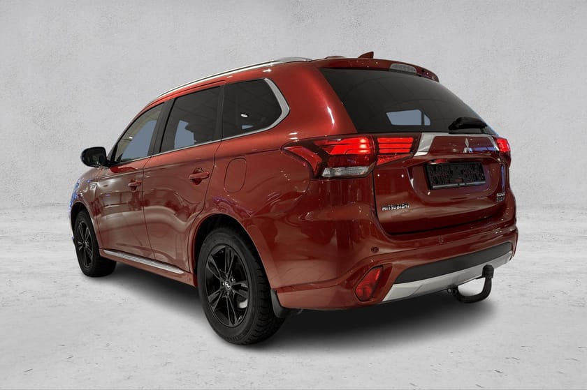 Bilde 3 av Mitsubishi Outlander PHEV Instyle + | AWD | Hybrid Bensin