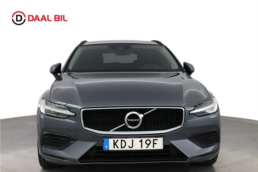 Bild 2 av Volvo V60 D4 190HK MOMENTUM B-KAMERA NAVI APP-CON