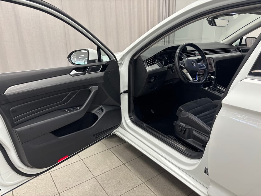 Bild 4 av Volkswagen Passat Sportscombi GTE 