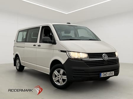 Volkswagen Transporter Kombi PDC Värmare CARPLAY 9-Sits MOMS