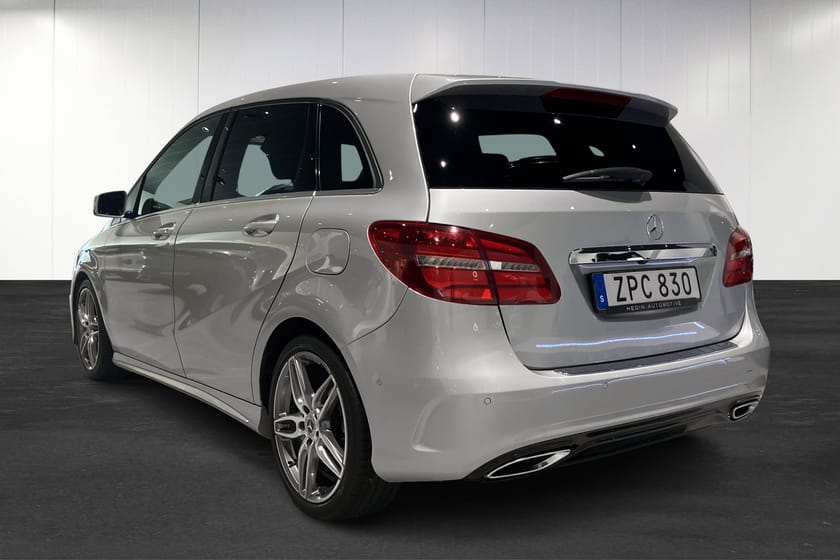 Bild 3 av Mercedes-Benz B 200 d 200d AMG Panorama Toppskick
