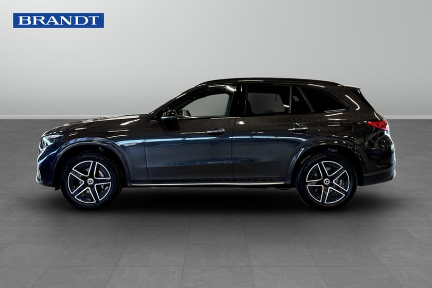 Bild 2 av Mercedes-Benz GLC 300 e 4MATIC AMG Line