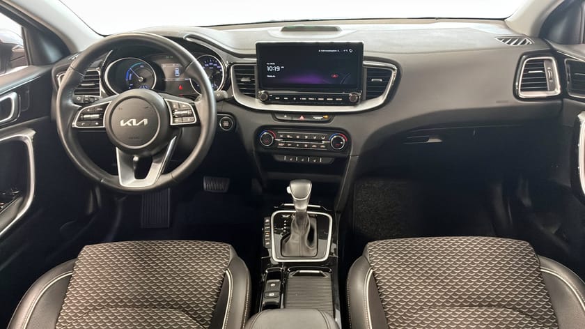 Bild 4 av Kia Ceed Sportswagon Plug-in Hybrid ADVANCE / CARPLAY /
