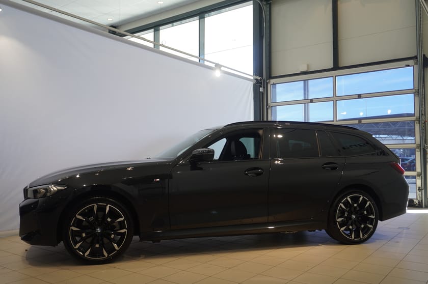 Bild 3 av BMW 330e xDrive Touring M-Sport Active Edition, Hifi, Adaptive Farthållare