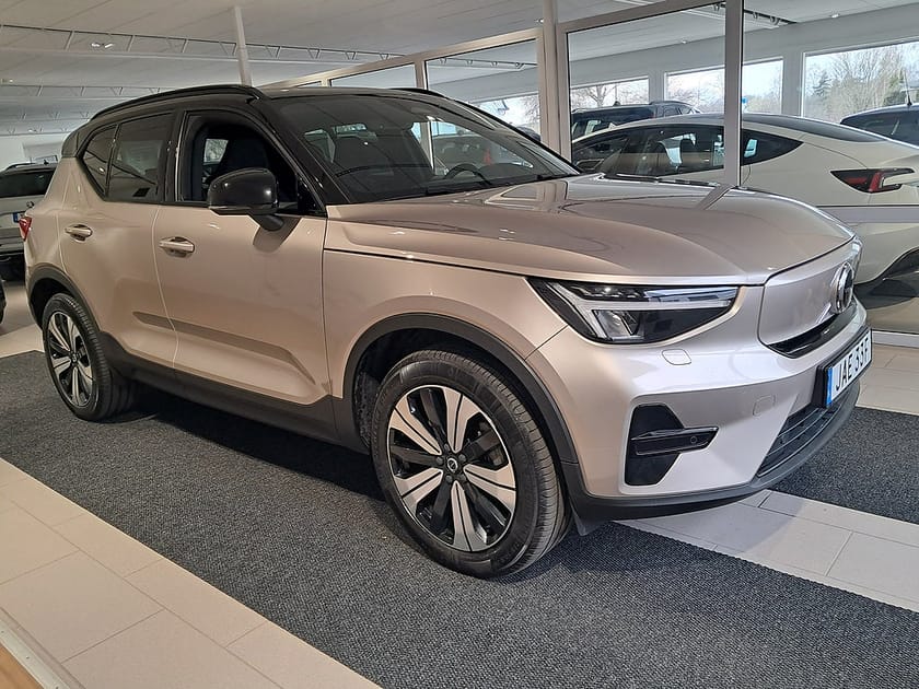 Bild 3 av Volvo XC40 Recharge Twin motor Core Engine 408HK 4x4 elbil