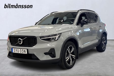 Volvo XC40 B4 FWD Bensin Plus Dark
