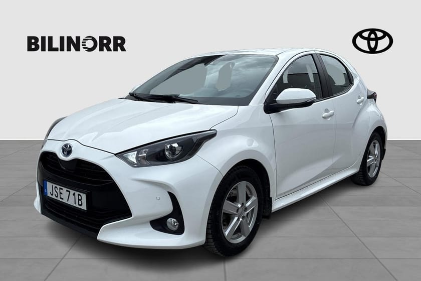 Bild 1 av Toyota Yaris Hybrid 1,5 5D ACTIVE  P-SENSORER FRAM/BAK