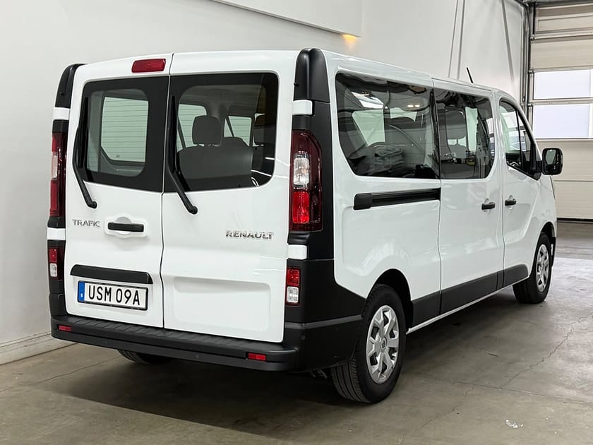 Bild 4 av Renault Trafic Grand Kombi 2.0 L2 Värmare 9-Sits Momsbil