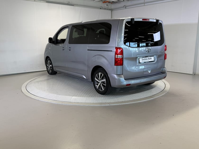 Bilde 4 av Toyota Proace Verso Electric Long 75 8-Seter ACC/Oppv.ratt/Navi/Kam/Dab+