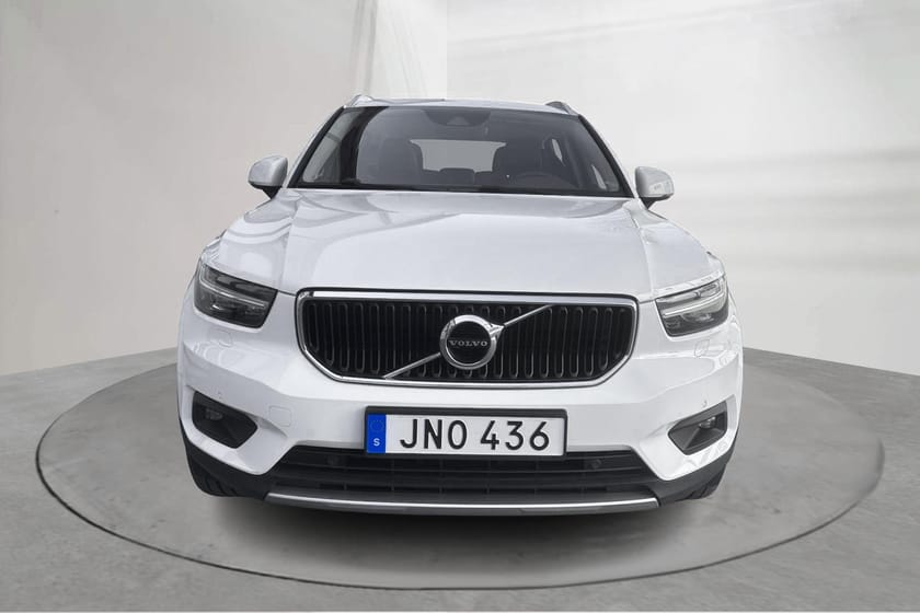 Bild 5 av Volvo XC40 D3 2WD (150hk) Momenum Advanced GPS