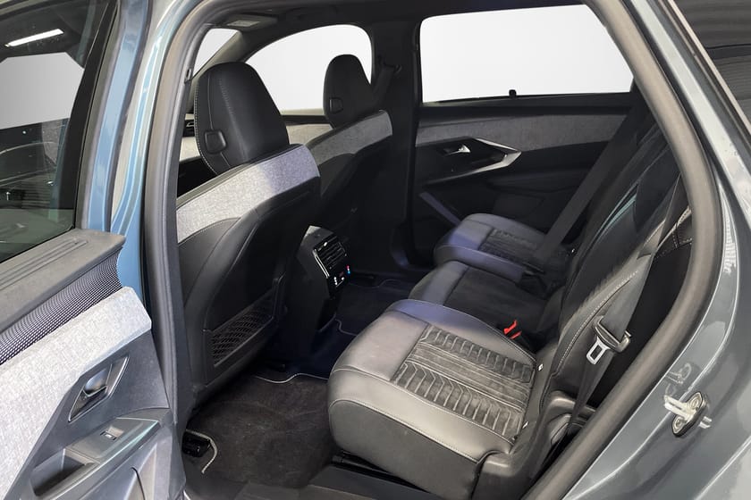 Bild 5 av Peugeot E-5008 GT Edition 7-sitts 511km 73 kWh 4999:-/mån
