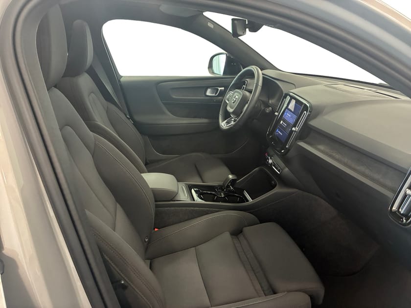Bild 4 av Volvo XC40 Recharge Extended Range Ultimate