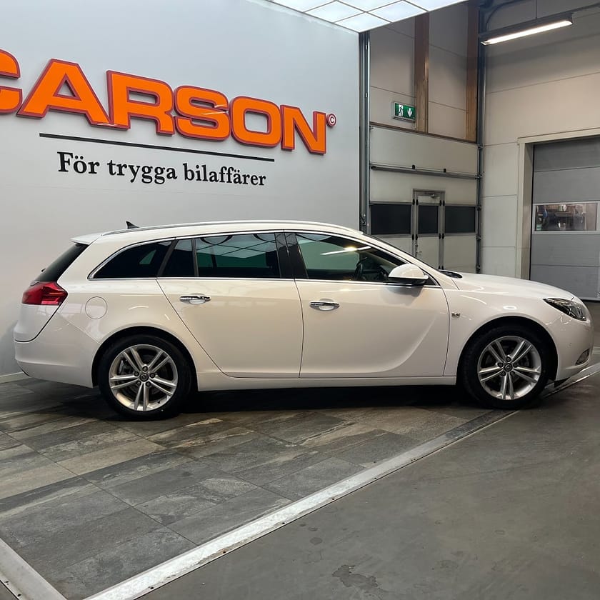 Bild 3 av Opel Insignia Sports Tourer 2.0 CDTI Cosmo Drag Pano Dieselvärmare