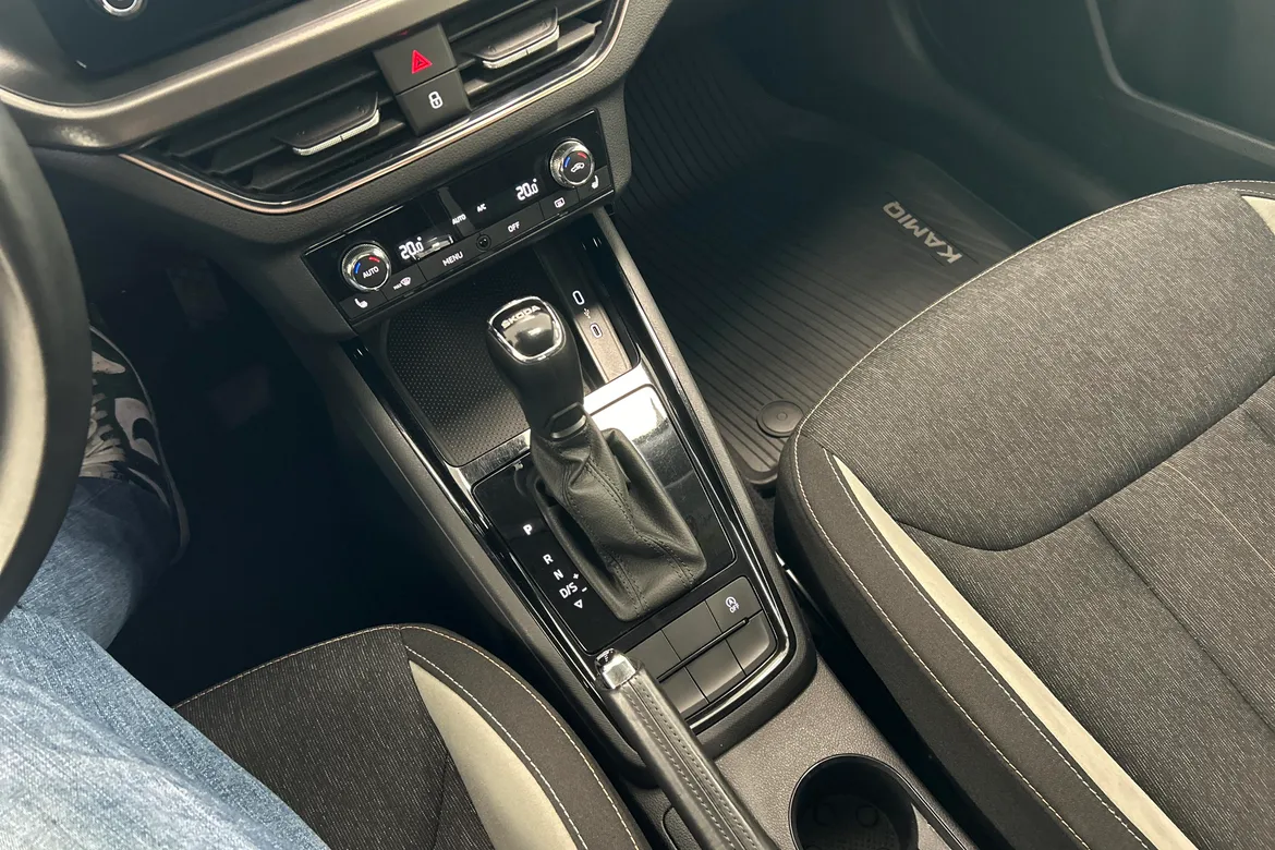 picture of a car