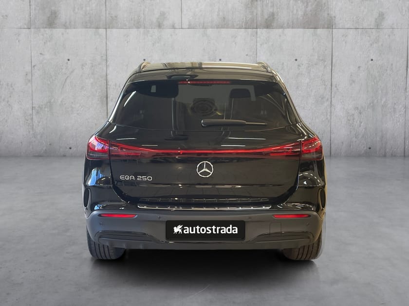 Bilde 4 av Mercedes-Benz EQA 250 AMG I Feste I Adaptiv cruise I Panorama