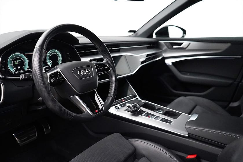 Bild 5 av Audi A6 Avant 55 TFSI e quattro / 367hk / S-Line / LED