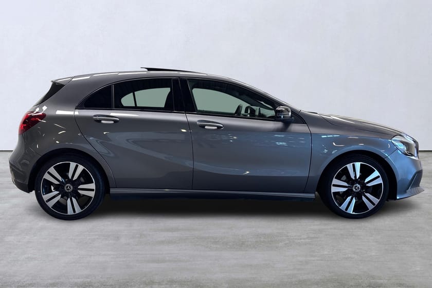 Bild 3 av Mercedes-Benz A 180 Urban