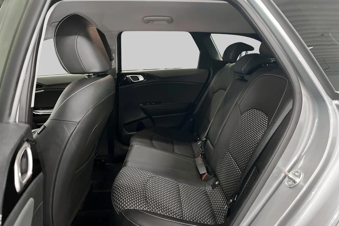 picture of a car
