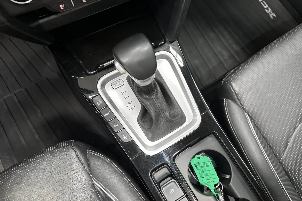 picture of a car