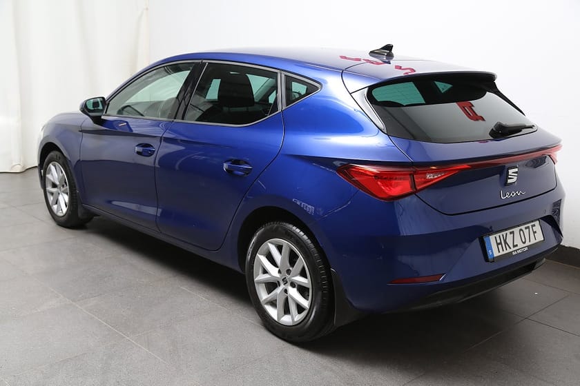 Bild 4 av SEAT Leon 1,0 TSI 110hk 5d Style Pluspaket Komfortpaket Cockpit