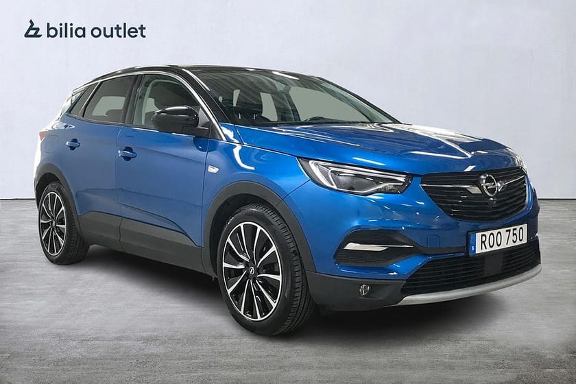 Bild 4 av Opel Grandland Hybrid4 300 Ultimate 300hk Navi Carplay 360°