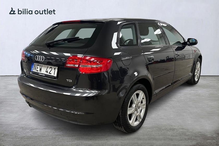 Bild 3 av Audi A3 Sportback 2.0 TDI Attraction, Comfort Farthållare