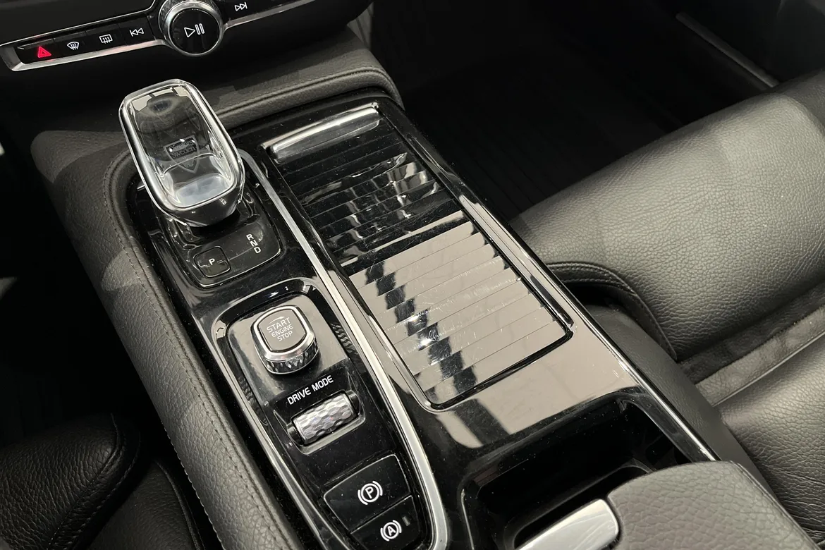 picture of a car