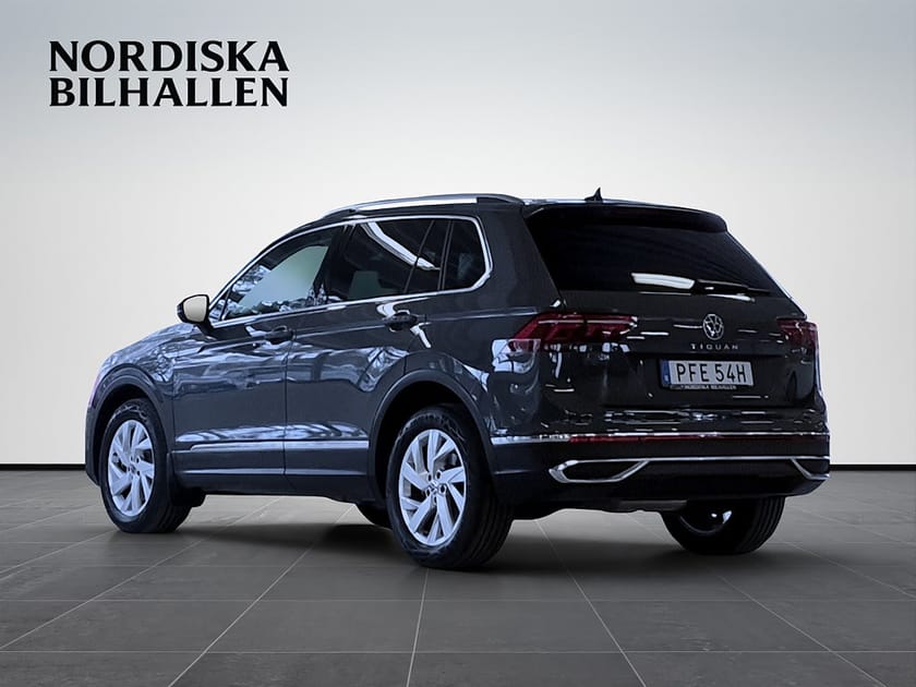 Bild 5 av Volkswagen Tiguan 2.0 TDI DPF SCR 4Motion Elegance Drag Värmare Cockpit