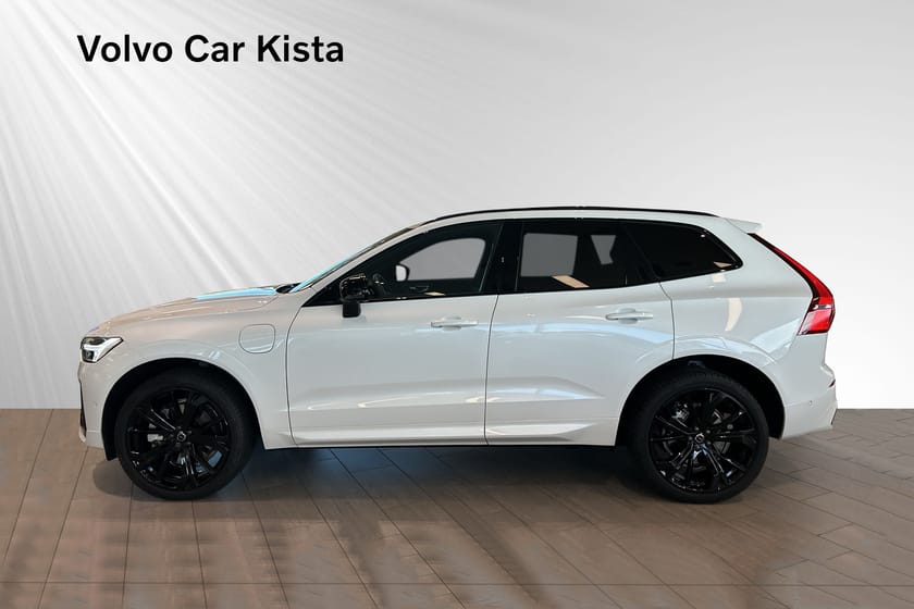 Bild 3 av Volvo XC60 T6 Plus Black Nordic Edition H/K Pano 360Kam HUD