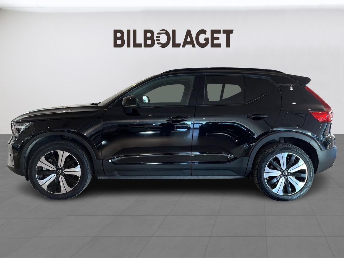 Volvo XC40 2023 - miniatyr 2