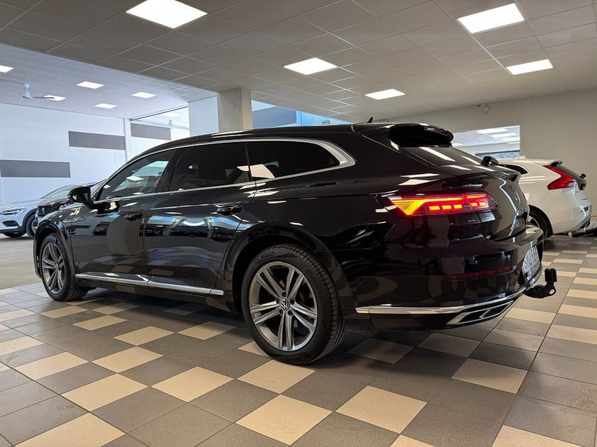 Bild 5 av Volkswagen Arteon eHybrid Shooting Brake 1.4 TSI R-Line Cockpit Navi Drag