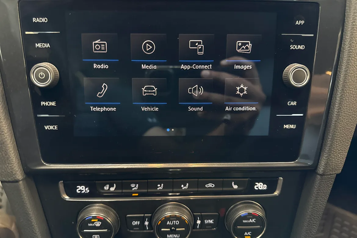 picture of a car