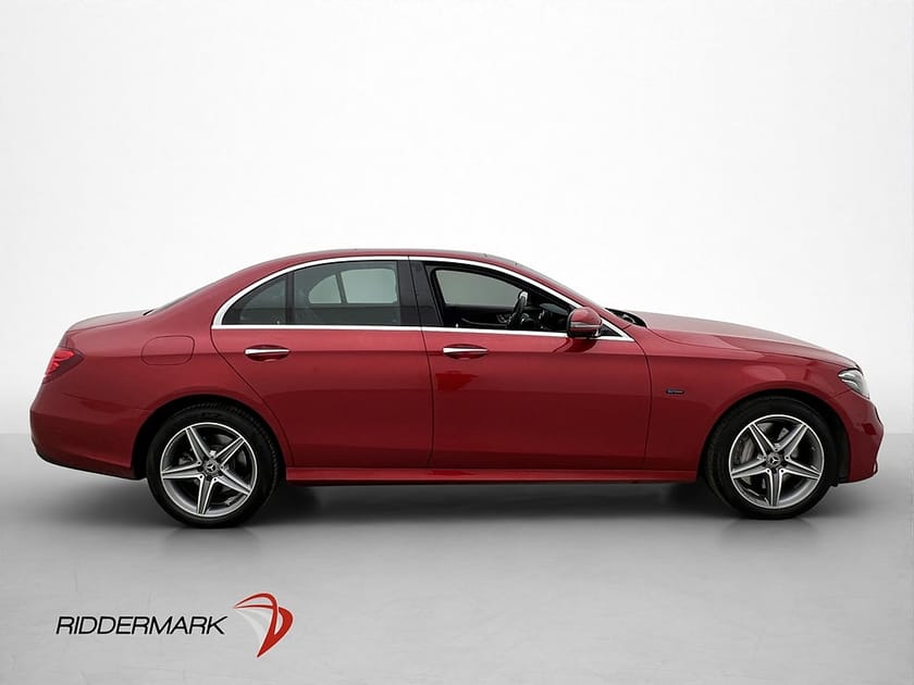 Bild 3 av Mercedes-Benz E 300 de PLUG-IN 306hk AMG Pano Burmester Wide