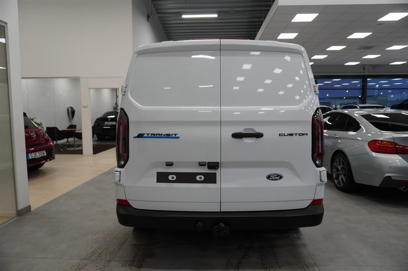 Bild 5 av Ford E-Transit Custom 340 E-Custom Skåp Trend 340l LWB Elmotor 100kW 136hk 1-Vxl Rwd El