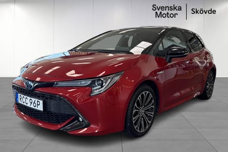 Toyota Corolla Hybrid e-CVT 122 hk Style Bi-tone | Dragkrok | Vinterhjul