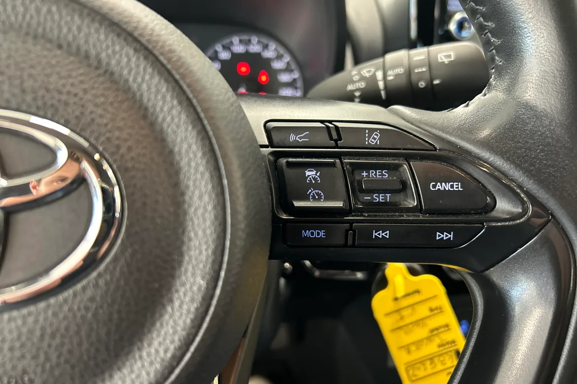 picture of a car