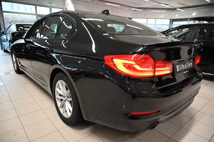 Bilde 3 av BMW 530e iPerformance Sedan 