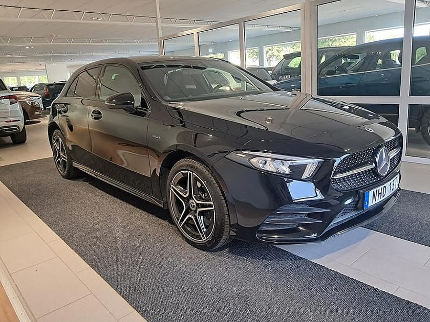 Bild 5 av Mercedes-Benz A 250 e Plug in AMG Line Night Package Automat