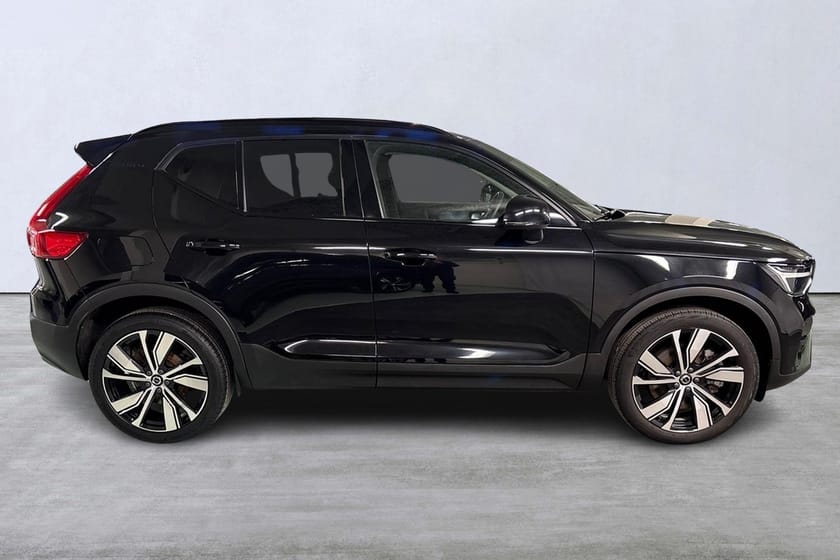 Bild 3 av Volvo XC40 Recharge T5 Plus Dark