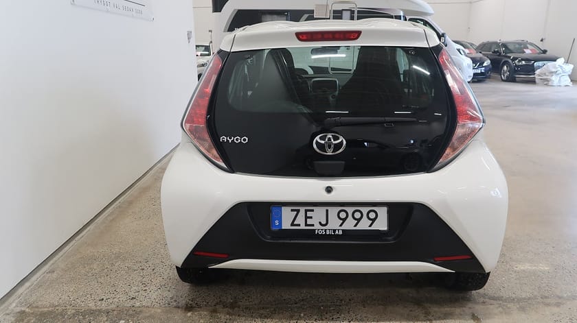 Bild 5 av Toyota Aygo *RÄNTEKAMPANJ 3.45%* 1.0 VVT-i X-PLAY Nyservad SoV