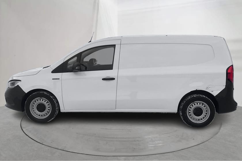 Bild 2 av Mercedes-Benz eCitan Skåp 45kWh (122hk) L2 Backkamera