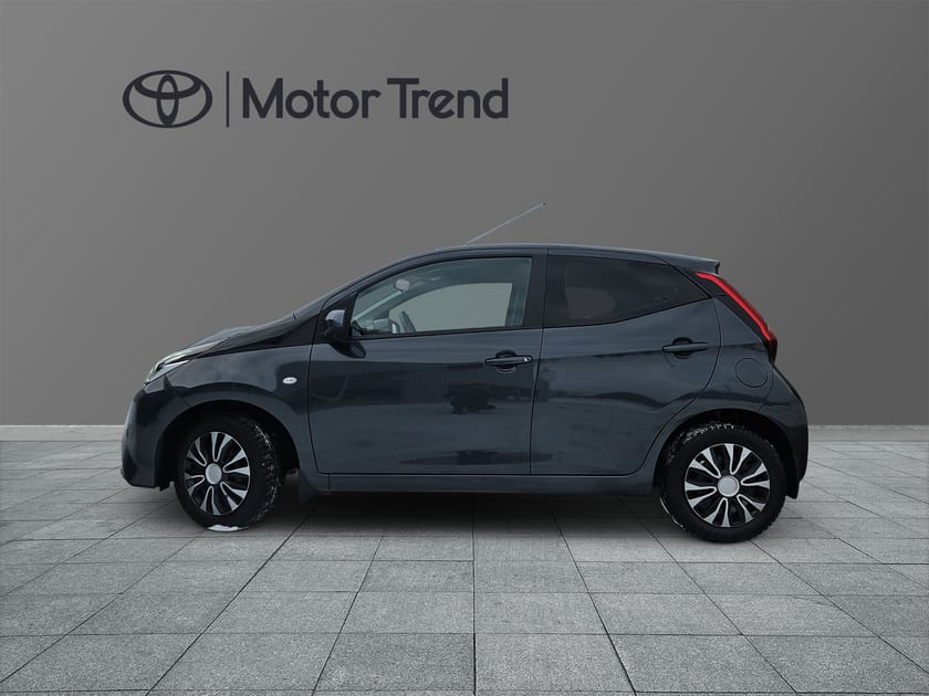 Bild 4 av Toyota Aygo 1,0 5-D X-PLAY