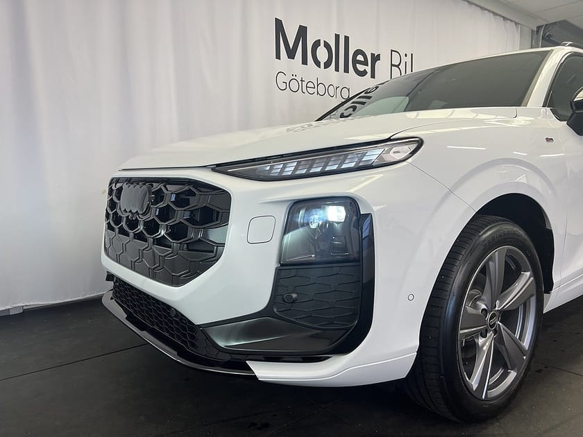 Bild 4 av Audi Q3 SUV TFSI 110 KW Stronic S.line//Värmare//Drag//bac