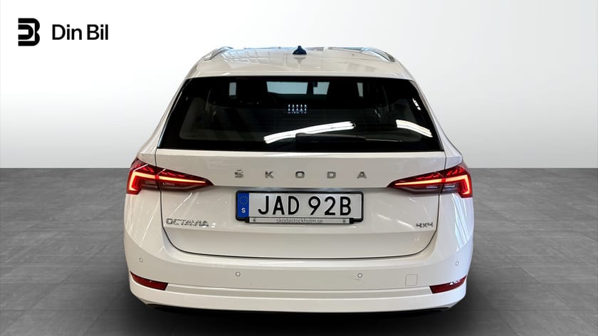 Bild 5 av Škoda Octavia Kombi Ambition 2,0 TDI 4x4 DSG 150 hk