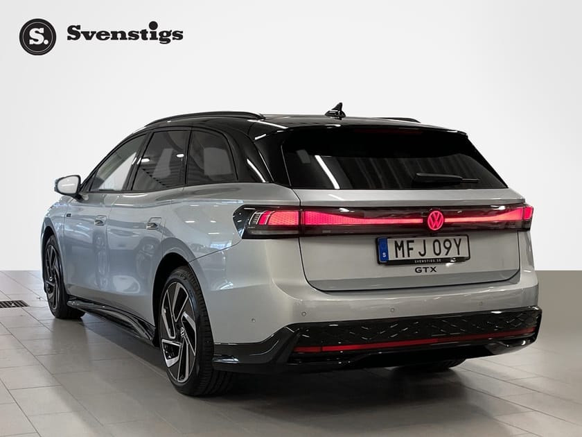 Bild 3 av Volkswagen ID.7 GTX Tourer 340HK EDITION DRAGKROK PANORAMA