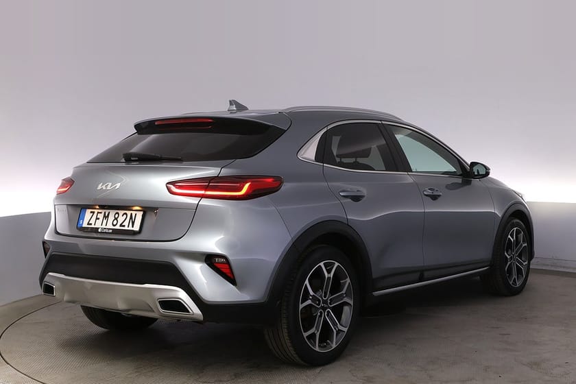 Bild 5 av Kia XCeed Plug-in Hybrid Advance Plus Kamera BLIS